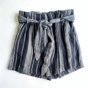 H&M Paper-Bag Black and White Striped Linen Blend Shorts - Size 2